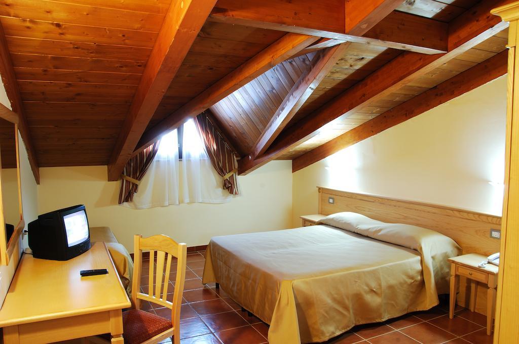 Corte Dei Greci Resort & Spa Cariati Δωμάτιο φωτογραφία